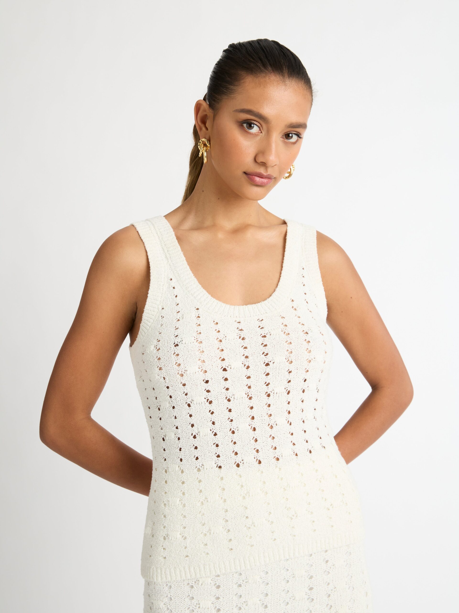 CROCHET TANK