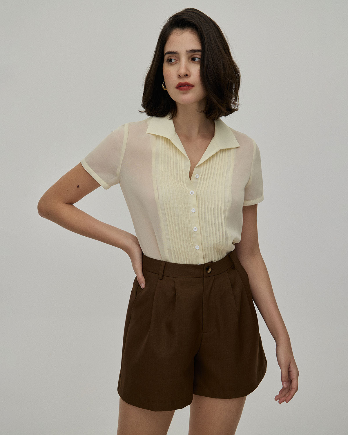The Coffee Pleated High-Waisted Wide Leg Shorts - Image 3