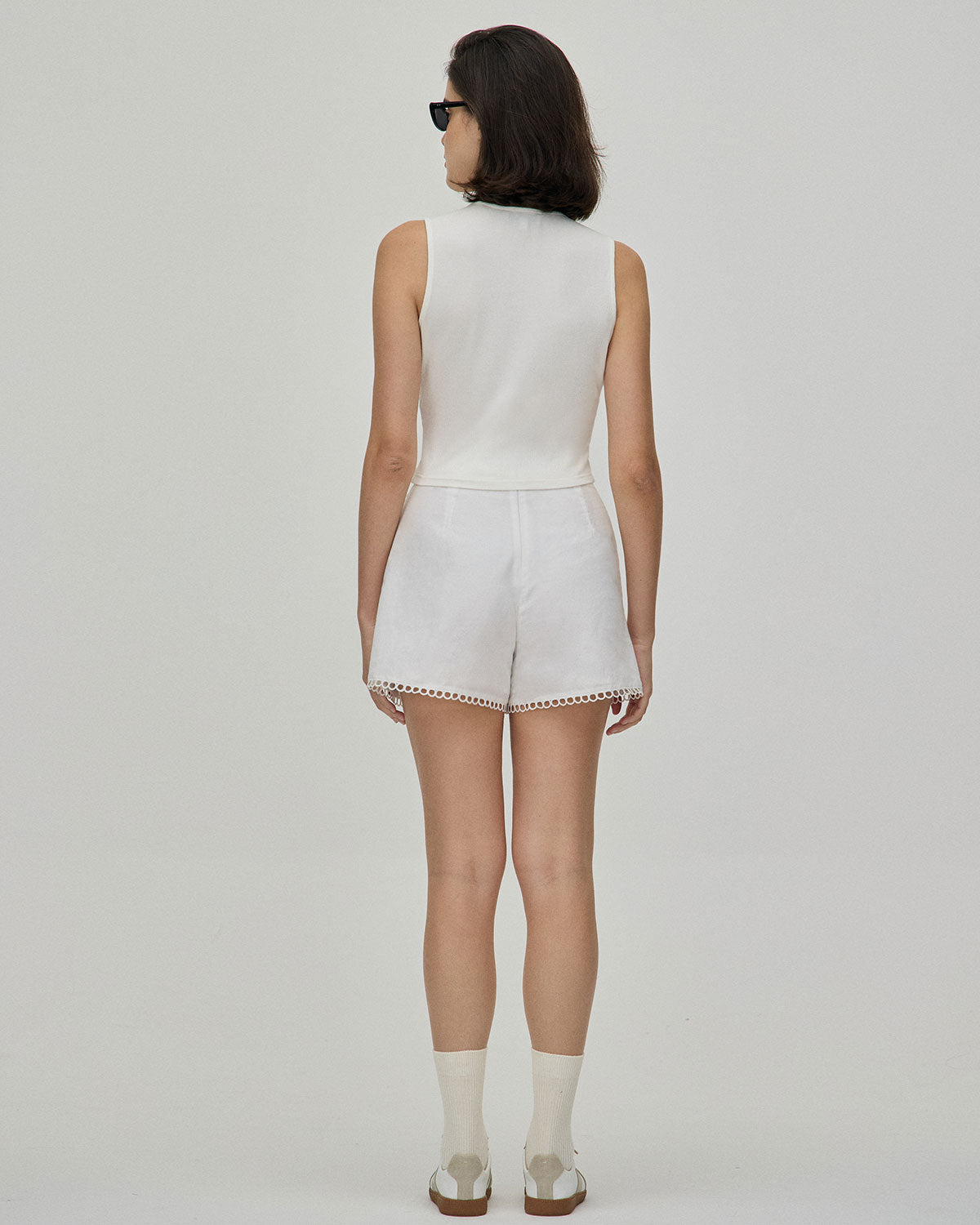 The White Lace Trim High-Waisted Shorts - Image 3
